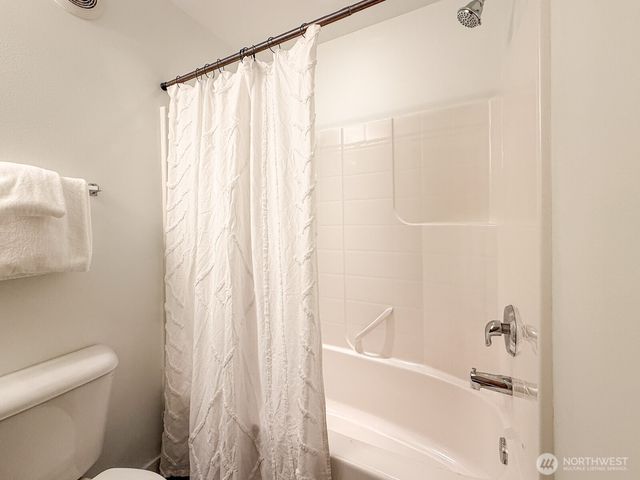 4917 39th Avenue S, Seattle, WA 98118