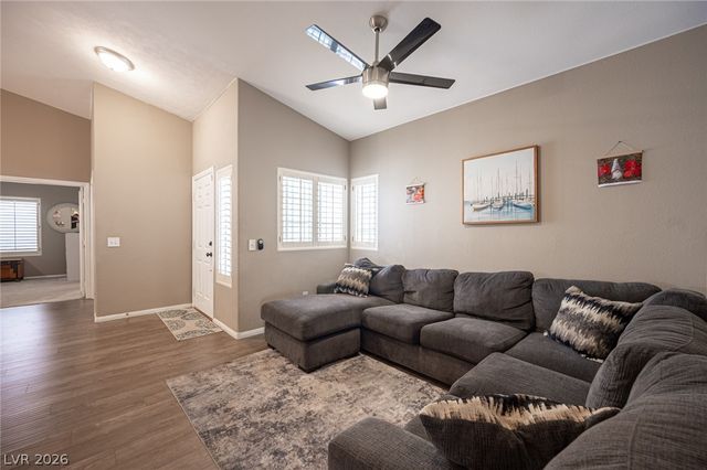 8128 Shad Bush Avenue, Las Vegas, NV 89149