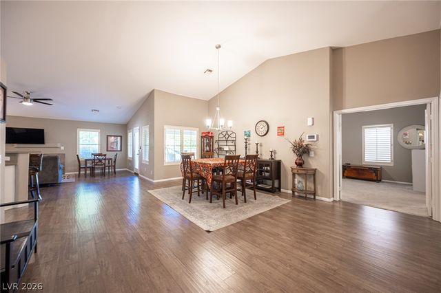 8128 Shad Bush Avenue, Las Vegas, NV 89149