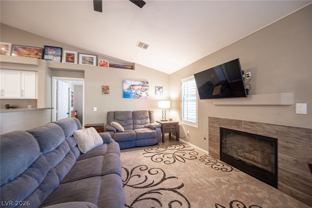 8128 Shad Bush Avenue, Las Vegas, NV 89149