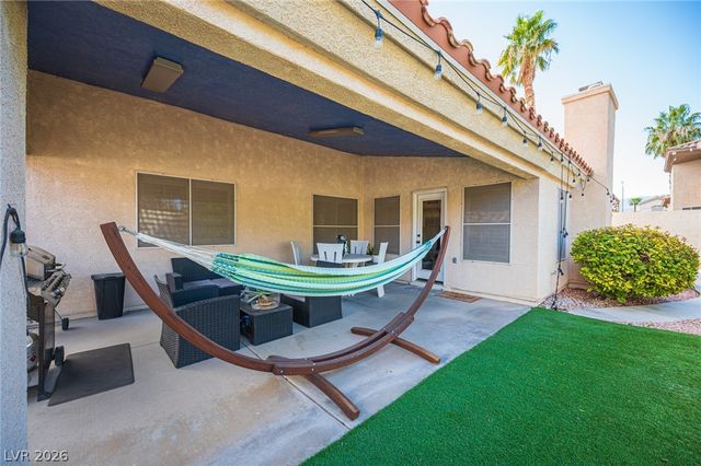 8128 Shad Bush Avenue, Las Vegas, NV 89149