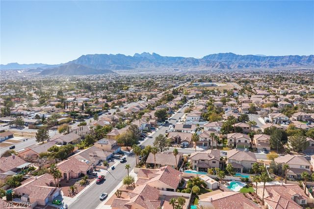 8128 Shad Bush Avenue, Las Vegas, NV 89149