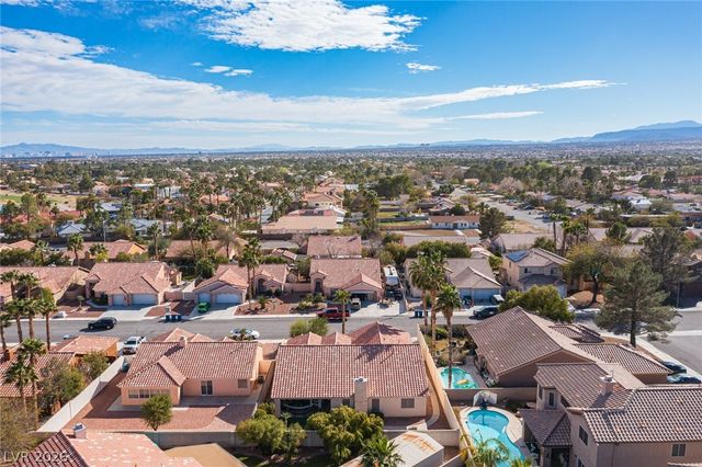 8128 Shad Bush Avenue, Las Vegas, NV 89149