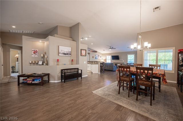 8128 Shad Bush Avenue, Las Vegas, NV 89149