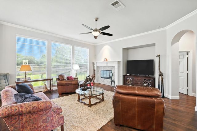 8161 Watson Road, Lantana, TX 76226
