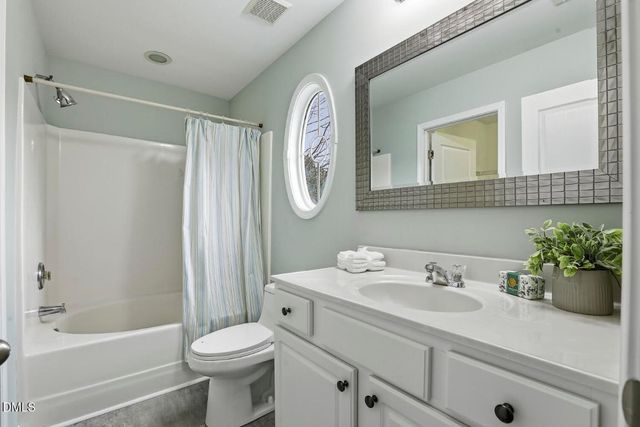 7612 Canvas Art Terrace, Raleigh, NC 27617