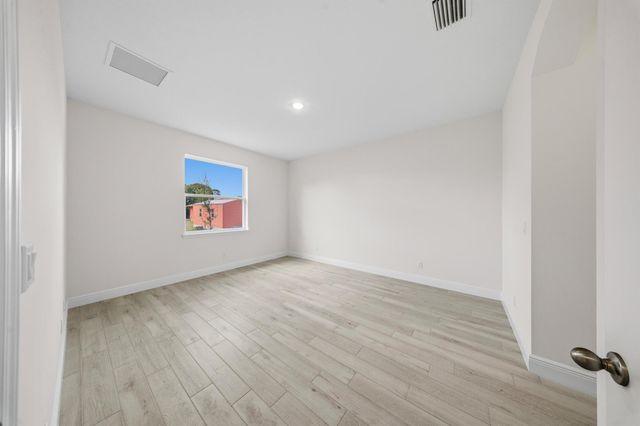 5711 Cassia Drive, Fort Pierce, FL 34982