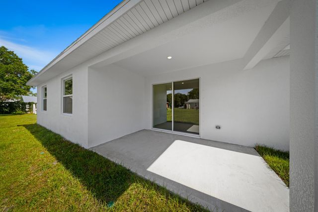 5711 Cassia Drive, Fort Pierce, FL 34982