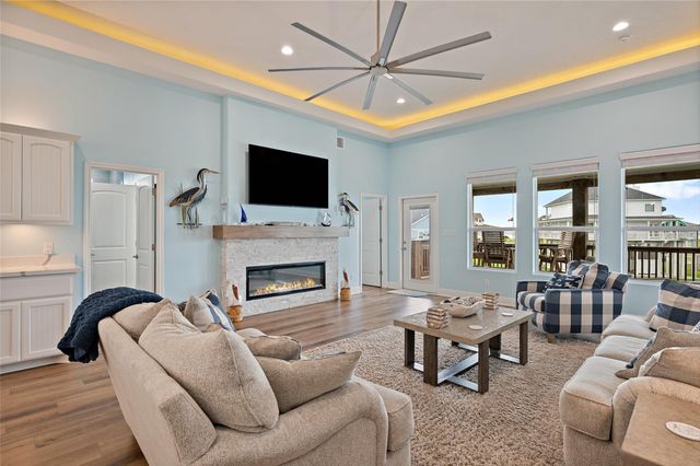 3734 Marble Street, Port Bolivar, TX 77650