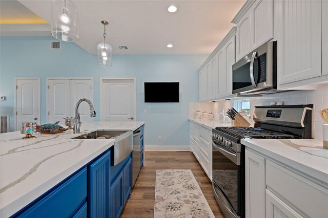 3734 Marble Street, Port Bolivar, TX 77650