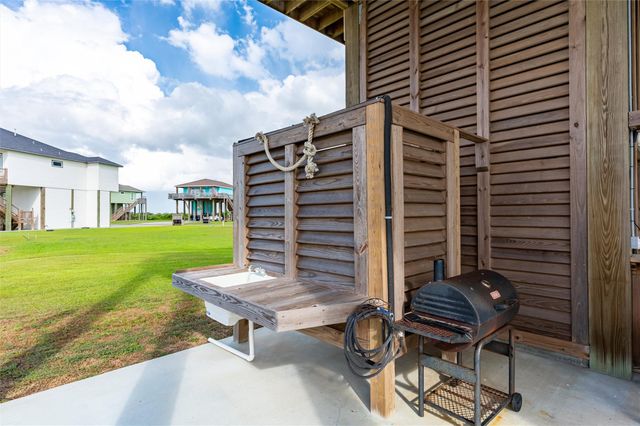 3734 Marble Street, Port Bolivar, TX 77650