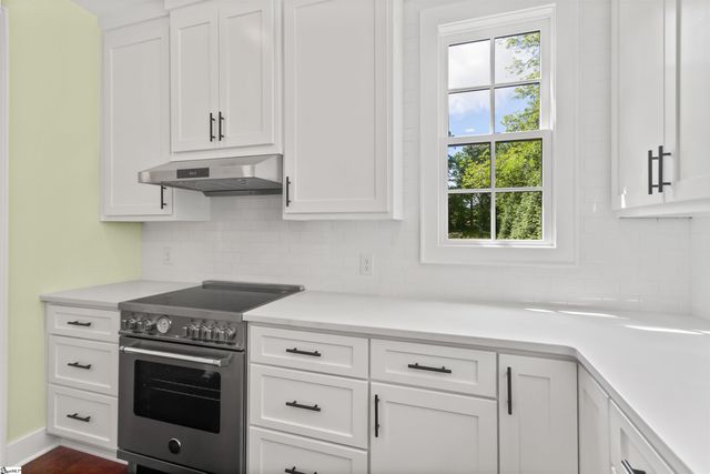 130 Market Bay Court, Simpsonville, SC 29681