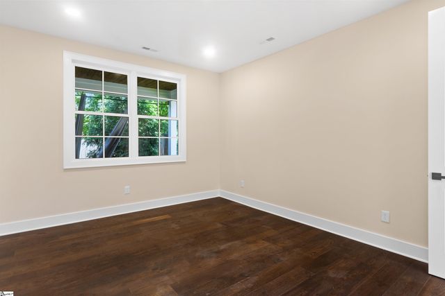 130 Market Bay Court, Simpsonville, SC 29681