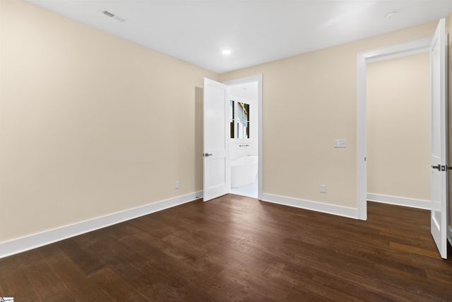 130 Market Bay Court, Simpsonville, SC 29681