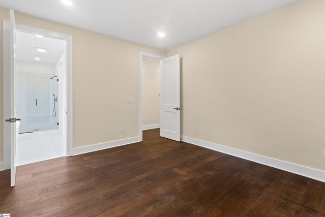 130 Market Bay Court, Simpsonville, SC 29681