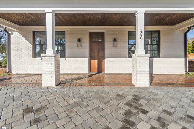 130 Market Bay Court, Simpsonville, SC 29681