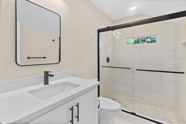 130 Market Bay Court, Simpsonville, SC 29681