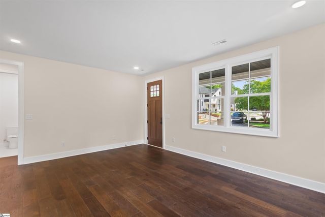 130 Market Bay Court, Simpsonville, SC 29681