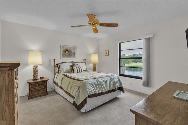 30 Plantation Drive 205, Vero Beach, FL 32966