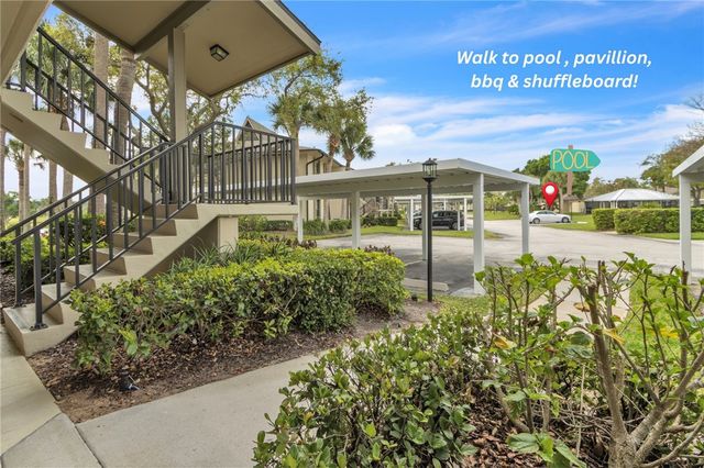 30 Plantation Drive 205, Vero Beach, FL 32966
