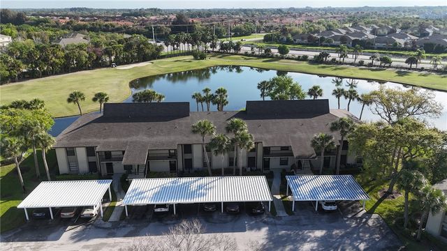30 Plantation Drive 205, Vero Beach, FL 32966