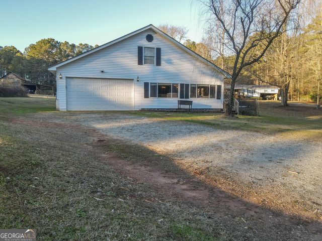 2151 Blue Creek Road, Hogansville, GA 30230