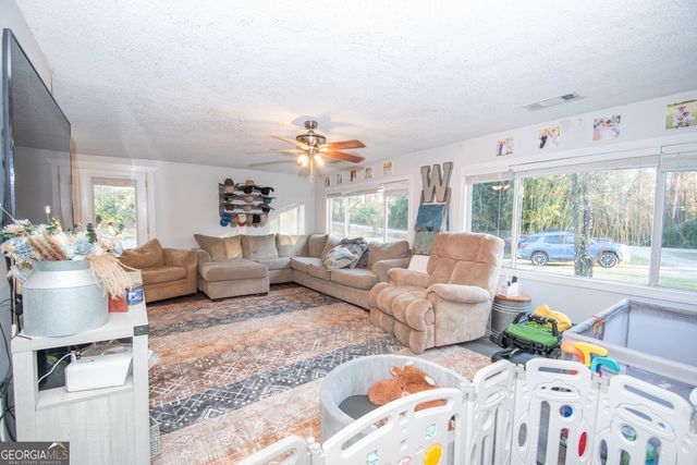 2151 Blue Creek Road, Hogansville, GA 30230