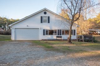 2151 Blue Creek Road, Hogansville, GA 30230