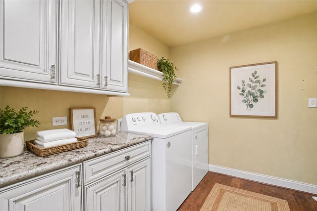 6335 W Northwest Highway 1514, Dallas, TX 75225