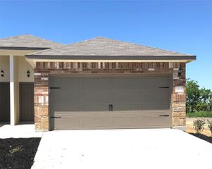 448 JACK RABBIT LN B, Buda, TX 78610