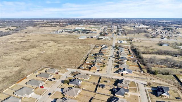 501 Wood Drive, Gunter, TX 75058