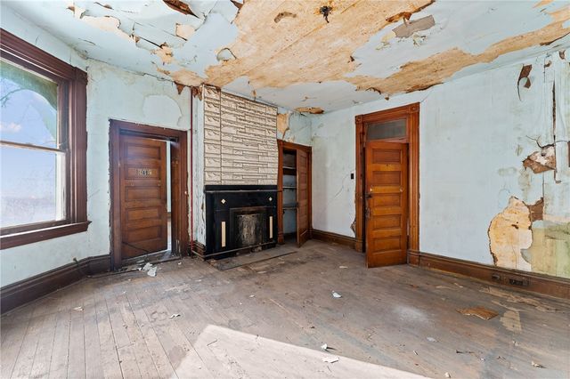 2526 Perrysville Ave, Perry Hilltop, PA 15214