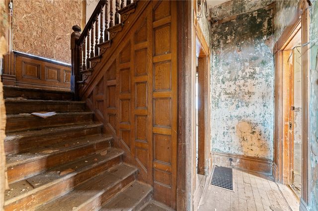 2526 Perrysville Ave, Perry Hilltop, PA 15214