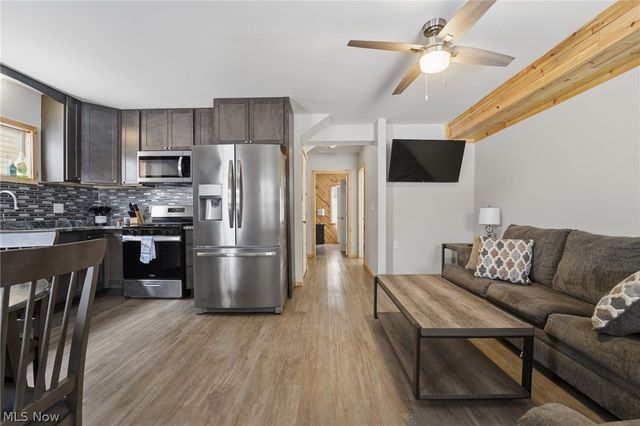 5919 Lake Road 33, Ashtabula, OH 44004