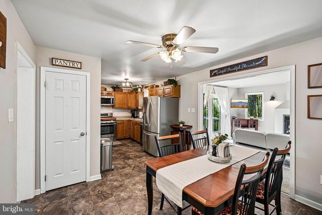 20 WHITTIER AVE, Lindenwold, NJ 08021