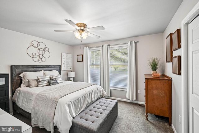 20 WHITTIER AVE, Lindenwold, NJ 08021