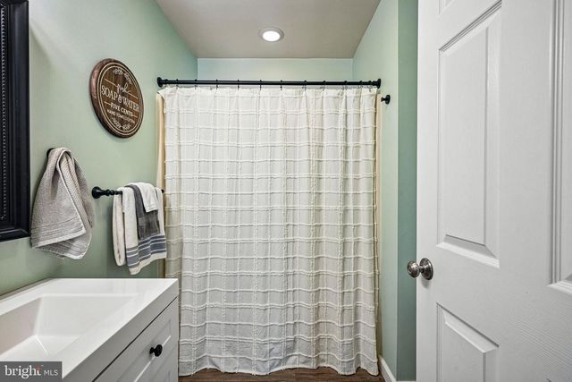 20 WHITTIER AVE, Lindenwold, NJ 08021