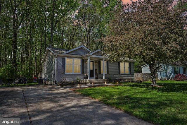 20 WHITTIER AVE, Lindenwold, NJ 08021