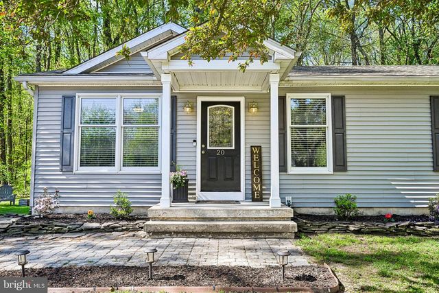 20 WHITTIER AVE, Lindenwold, NJ 08021