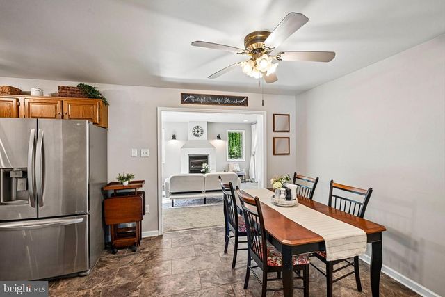 20 WHITTIER AVE, Lindenwold, NJ 08021