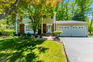 2 Brookside Court, East Brunswick, NJ 08816