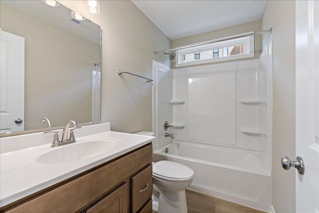 483 Station Drive, 61-200, Ludlow, KY 41016