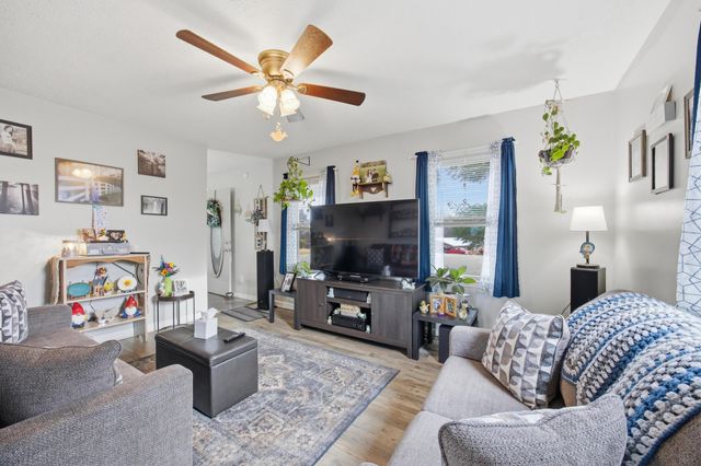 235 Lynn Drive, Lawrenceburg, KY 40342