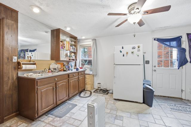 235 Lynn Drive, Lawrenceburg, KY 40342