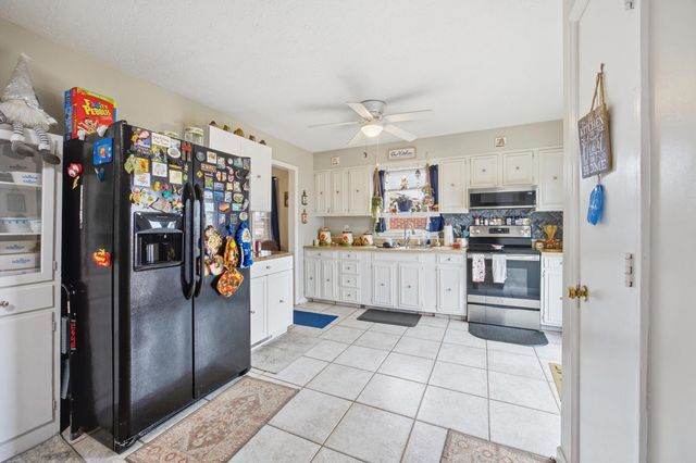 235 Lynn Drive, Lawrenceburg, KY 40342