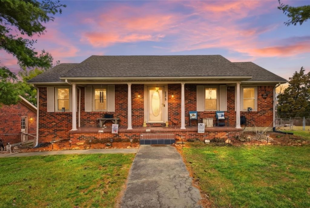 235 Lynn Drive, Lawrenceburg, KY 40342