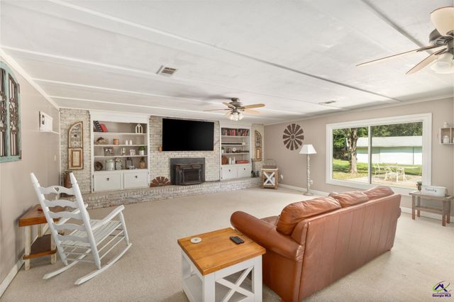 625 Cooper Street, Perry, GA 31069