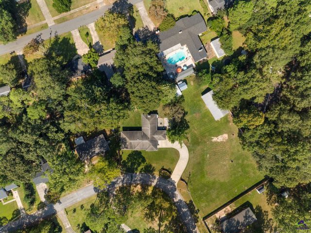 625 Cooper Street, Perry, GA 31069