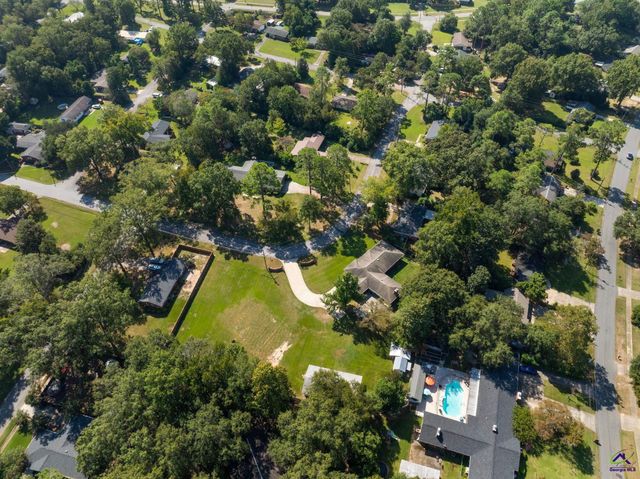 625 Cooper Street, Perry, GA 31069