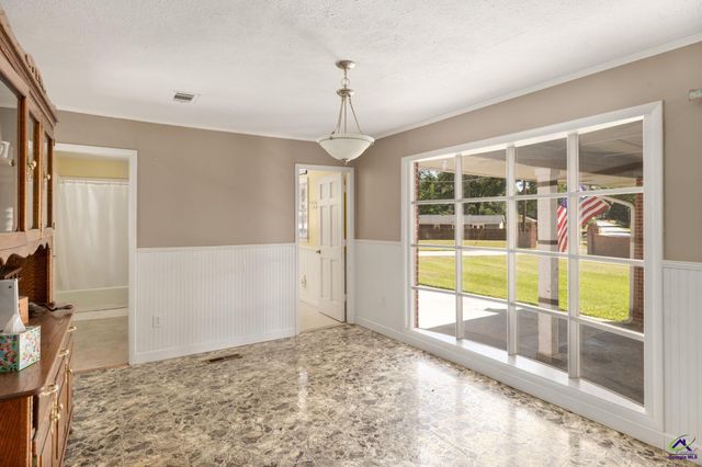 625 Cooper Street, Perry, GA 31069